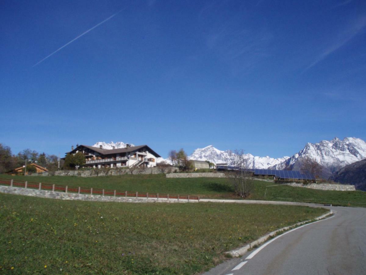 Agriturismo Plan D'Avie 奥斯塔 外观 照片